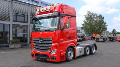 تصویر شماره 12 از آلبوم تصویر زمینه مرسدس بنز آکتروس (Mercedes Benz Actros)